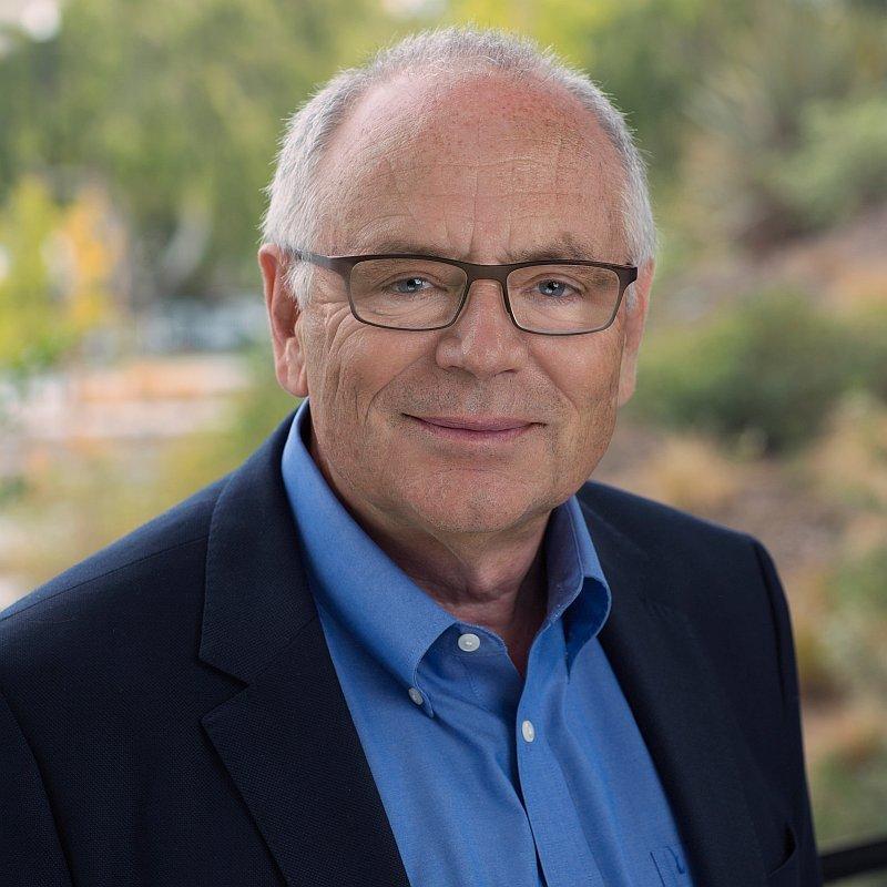 ABBYY ernennt Industrie-Veteranen Robert Youngjohns zum Vorstandsvorsitzenden
