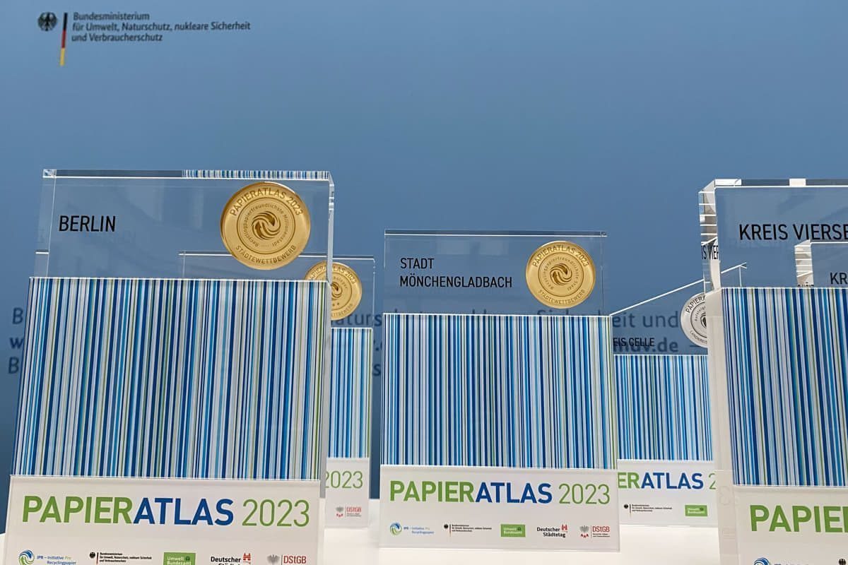 - Papieratlas 2023 offenbart Rekordbeteiligung