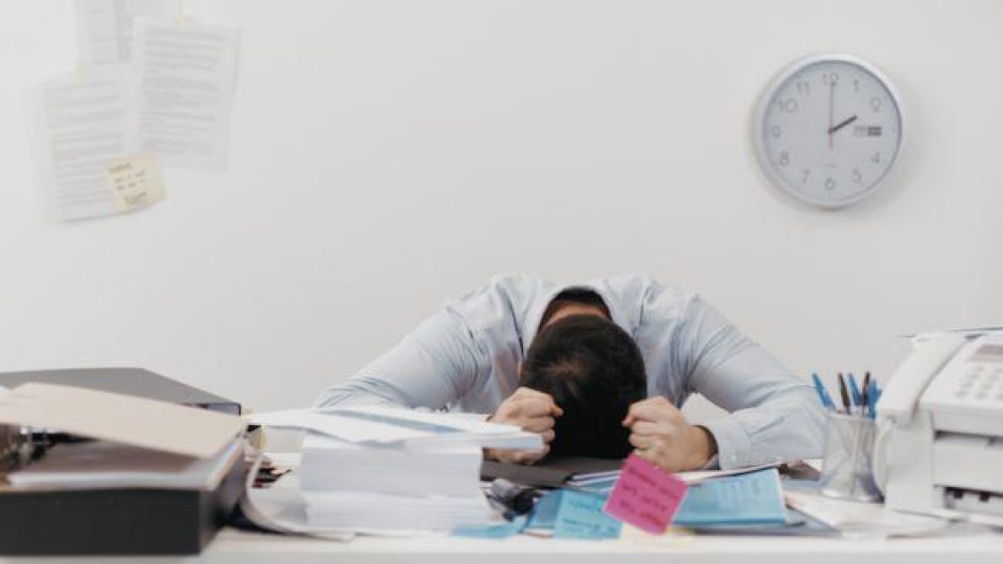 Verflixte-Technik-komplizierte-Geraete